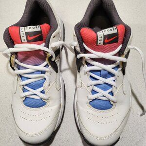 Nike Court Lite 2 Tennis Shoes Men’s 8.5 White Black Blue Red Sneakers